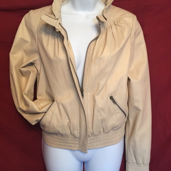 hinge Jackets & Blazers - Hinge Women’s Cream Ruched Leather Jacket